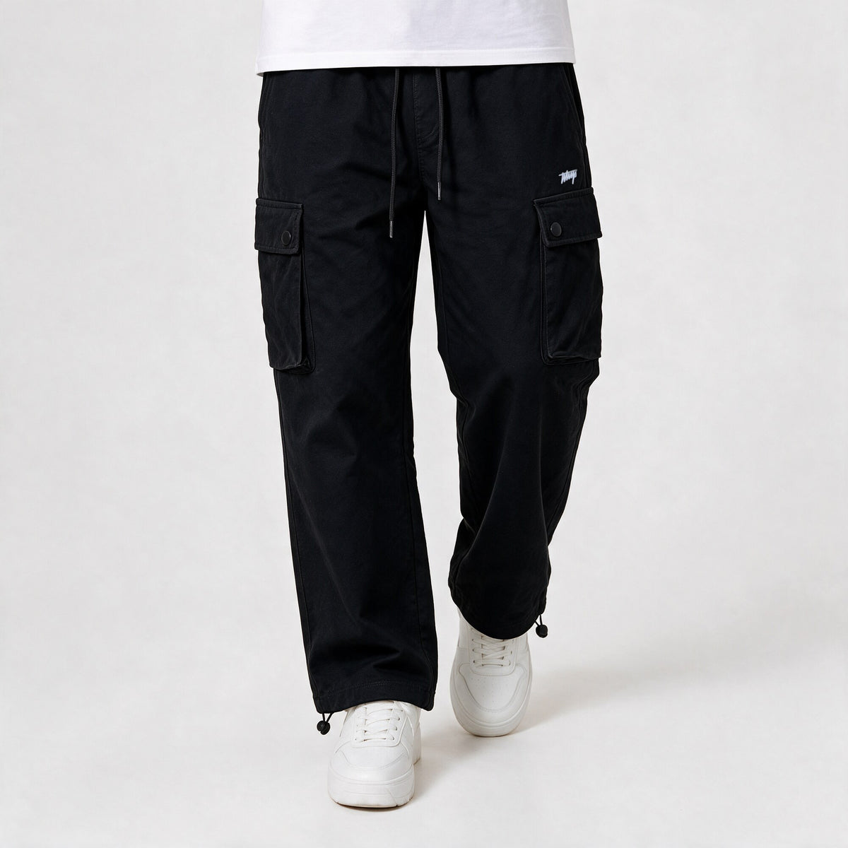 Pantalón Cargo Regular Negro Logo Blanco