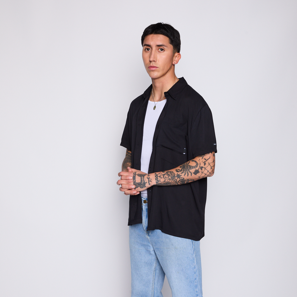 Camisa WhatUp Men All Black