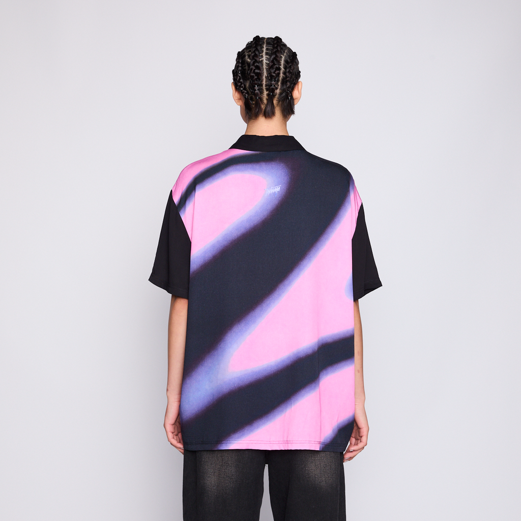 Camisa WhatUp Men Liquid Black Pink
