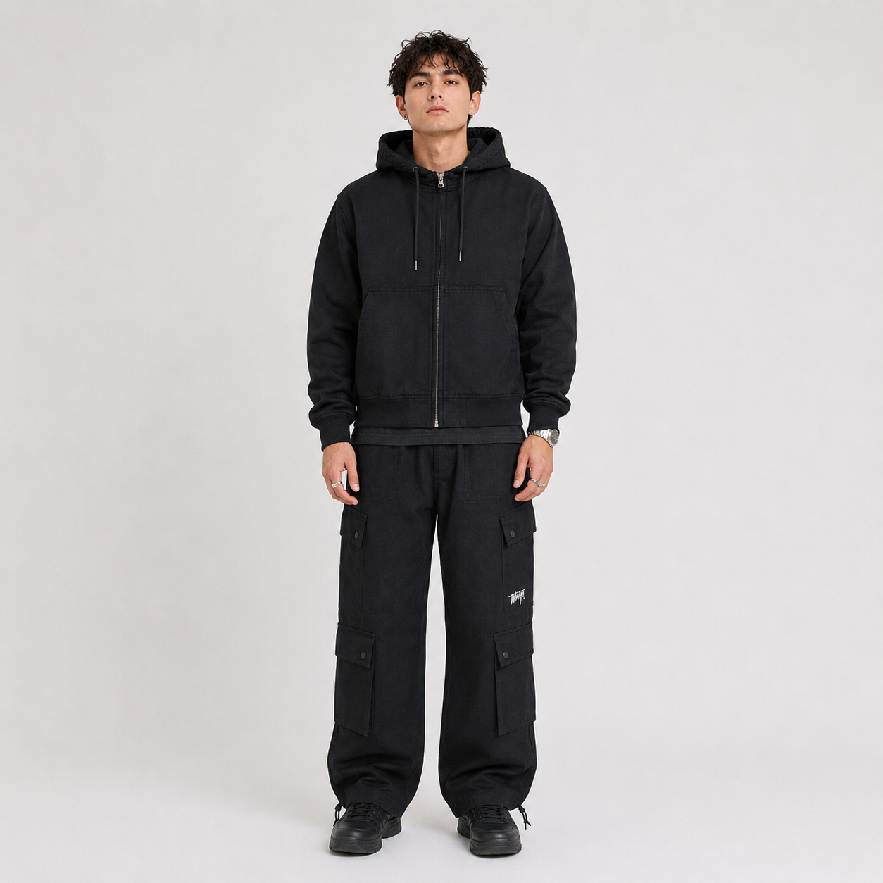 Pantalon Whatup Men Cargo Black Low Logo