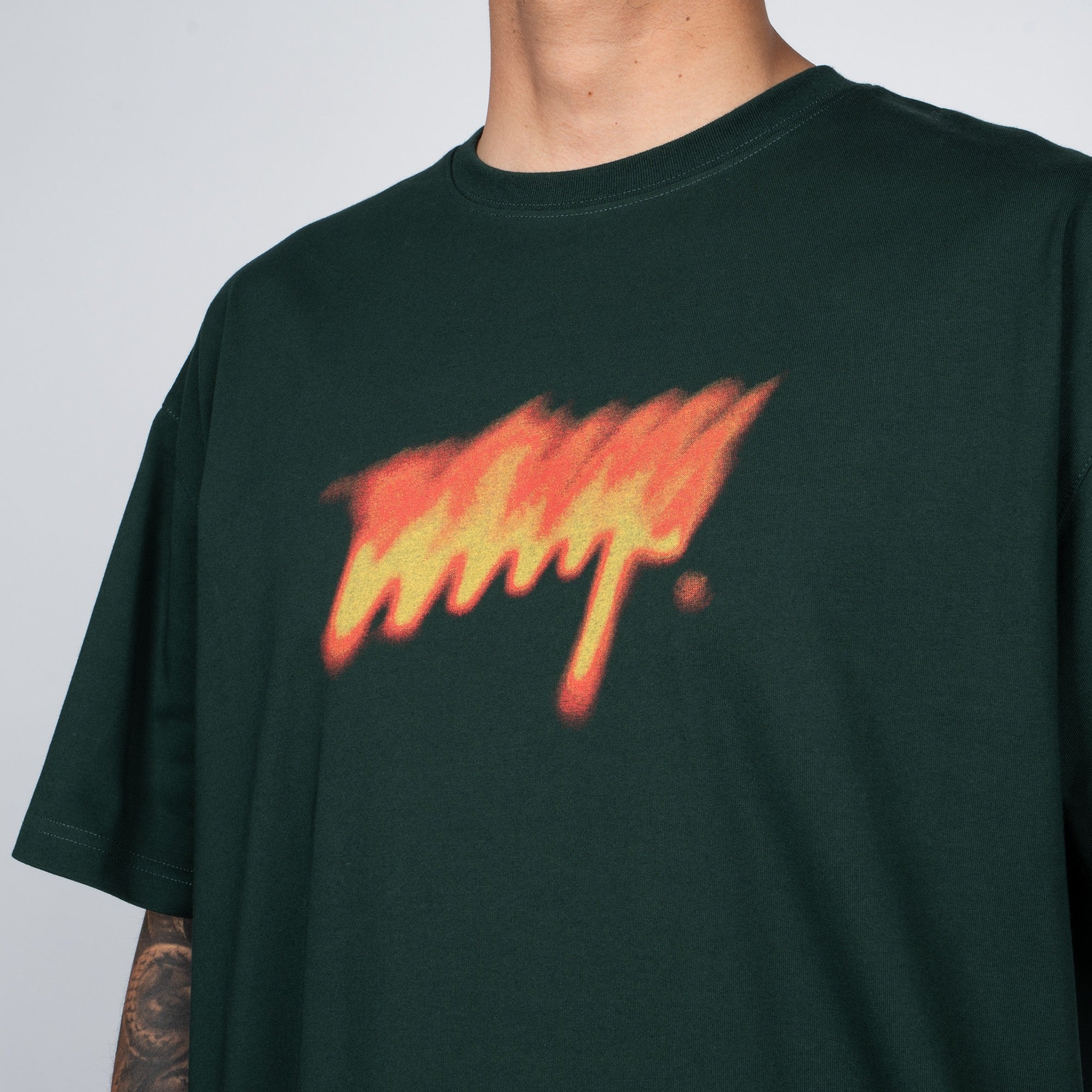 Polera WhatUp Flame Logo Green