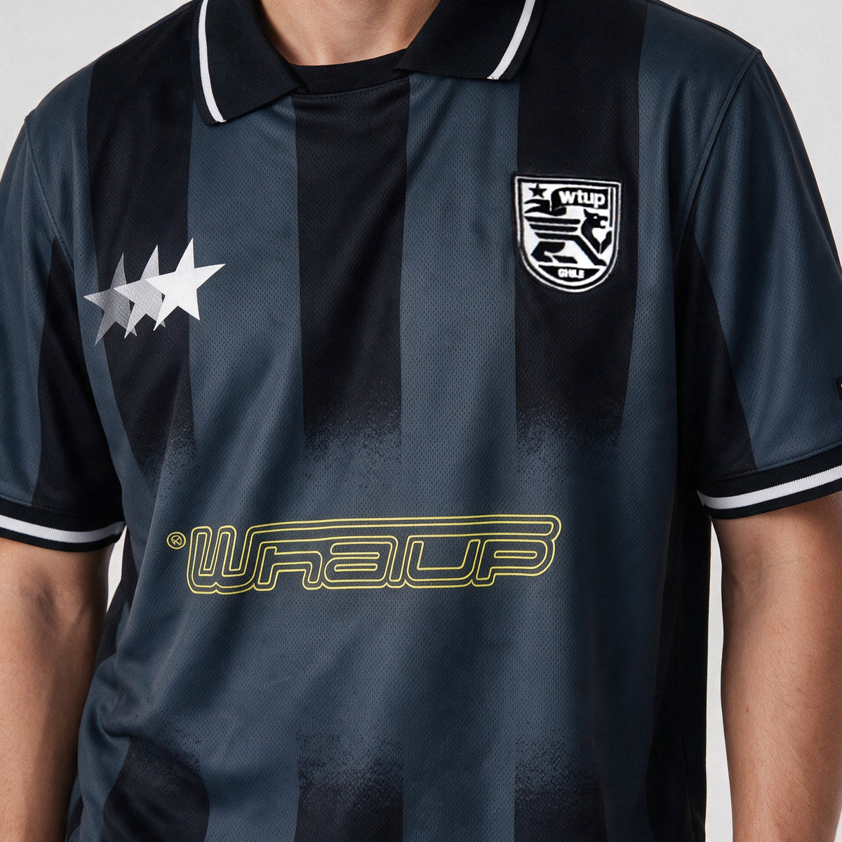Polera Blockcore 10 Regular Negro y Gris