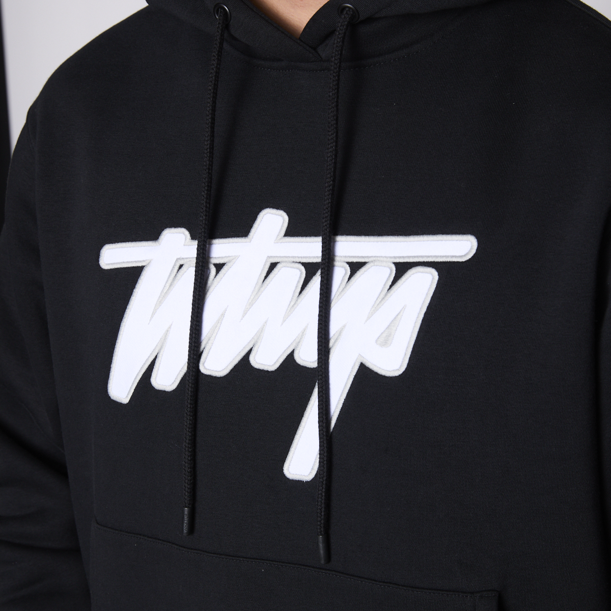 Polerón Whatup Hoodie Black White v26